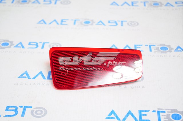 Правий катафот заднього бампера Signeda ZSB1608R