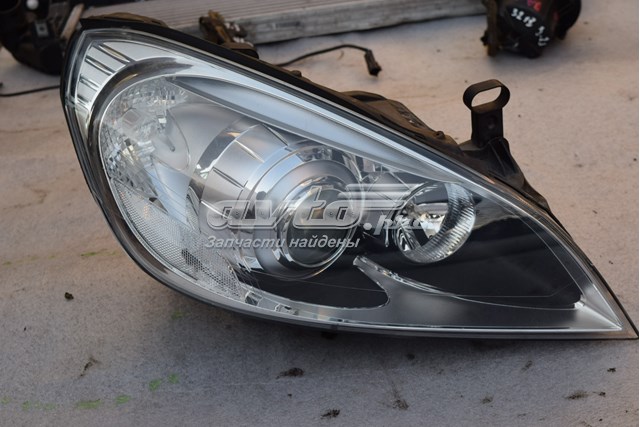 Фара правая Volvo 31383065 ціна, від 478.60 USD