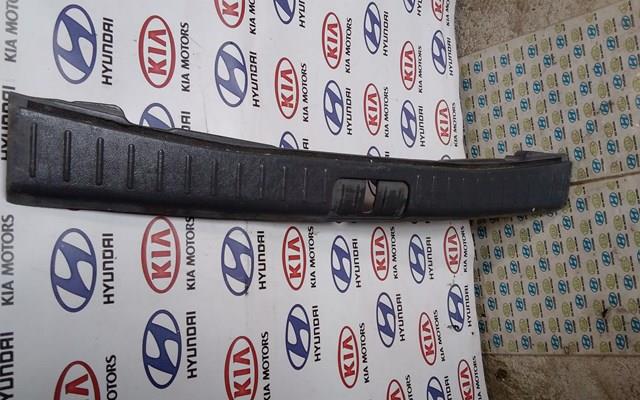 857712E000 Hyundai/Kia