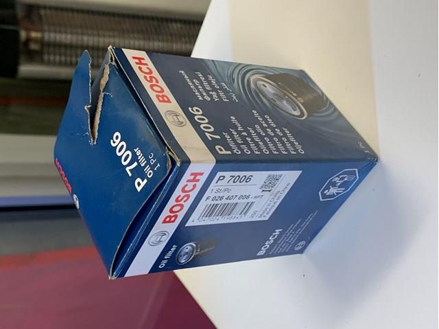 Масляний фільтр двигуна Bosch P7006 ціна, від 4.28 USD