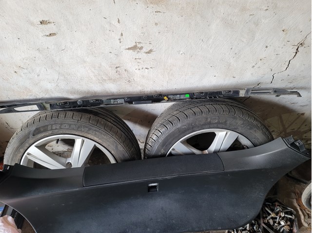  Tesla 102664900E ціна, від 63.49 USD