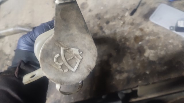 61678360189 BMW 