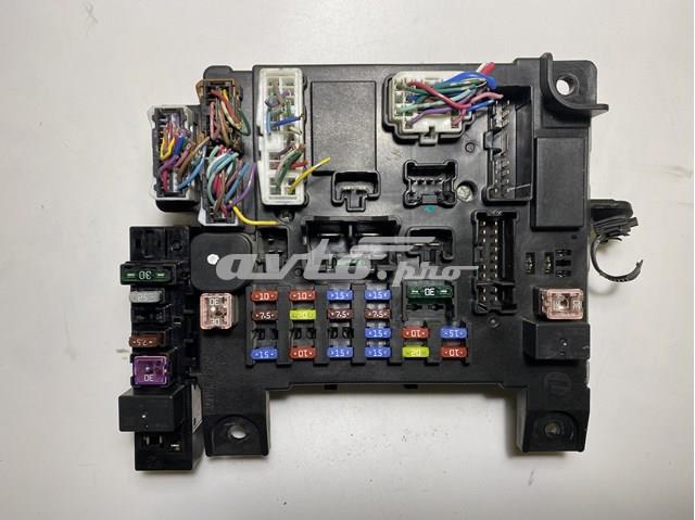 Купити 8637A644 Mitsubishi Корпус запобіжників