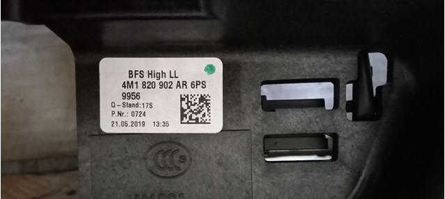 4M1820902AR6PS VAG Решітка повітропровода права