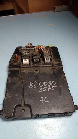  8200305575 Renault (RVI)