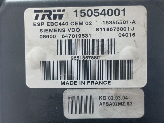 Помпа охолодження Peugeot/Citroen 15054001 ціна, від 32.70 USD