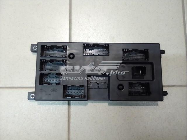  Land Rover LR110263