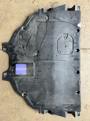 Захист моторного відсіку Mazda TK4856110 ціна, від 1551.97 UAH