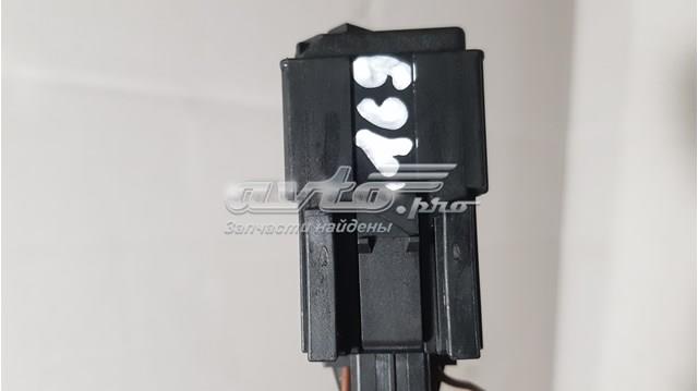  BMW 6939890