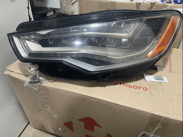 Фара ліва ZAD111085L Signeda