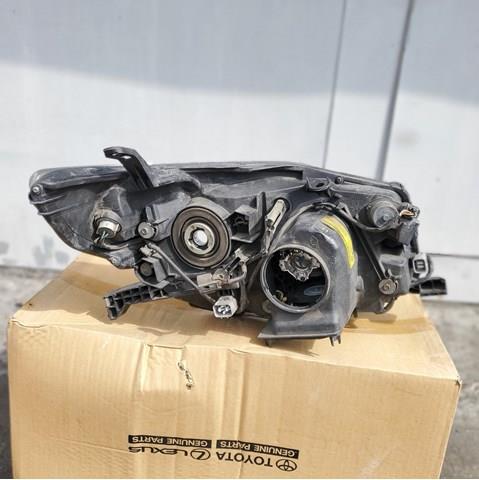 8118560M00 Toyota Фара дальнього світла в зборі
