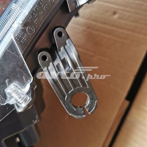 Купити 8117002S70 Toyota Основна фара в зборі ліва