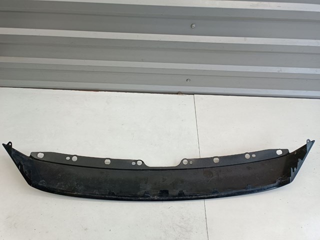 Накладка (рамка) решітки радіатора GHP950033C50 Mazda