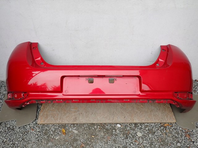 Задній бампер 5215902D30 Toyota