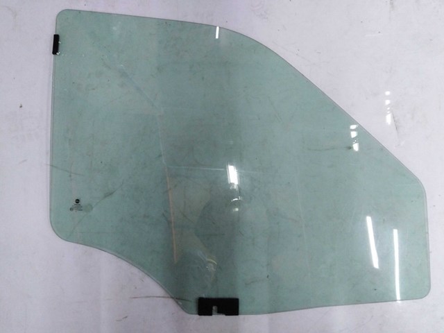 Купити 51893658 Fiat/Alfa/Lancia Скло передніх дверей, правою