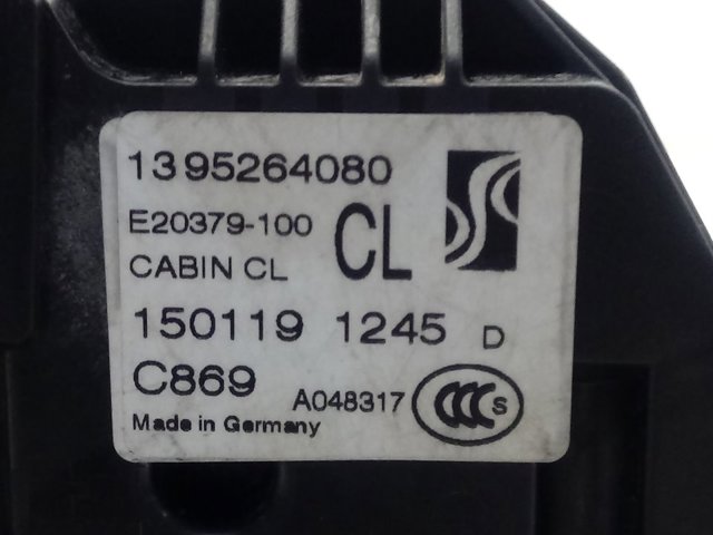 Замок дверки правої передньої 1395264080 Peugeot/Citroen