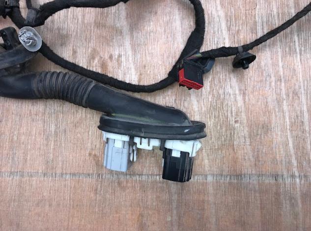  Ford LX6Z14631CQ ціна, від 12.70 USD