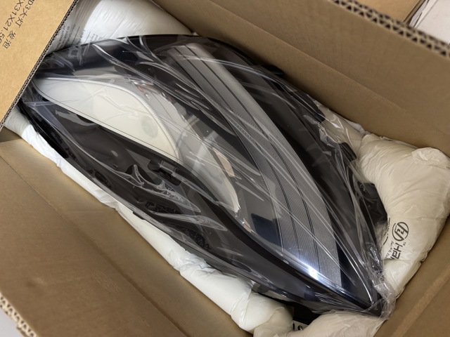 Купити FP8502R4P FPS Права блок фара