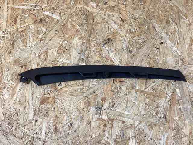 Молдинг решітки переднього бампера, лівий FPS FP5502917 ціна, від 18.30 USD