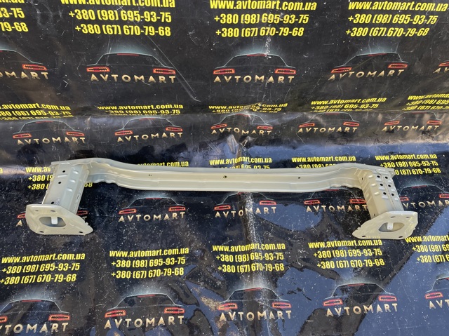 5202302270 Toyota Шина бампера заднього