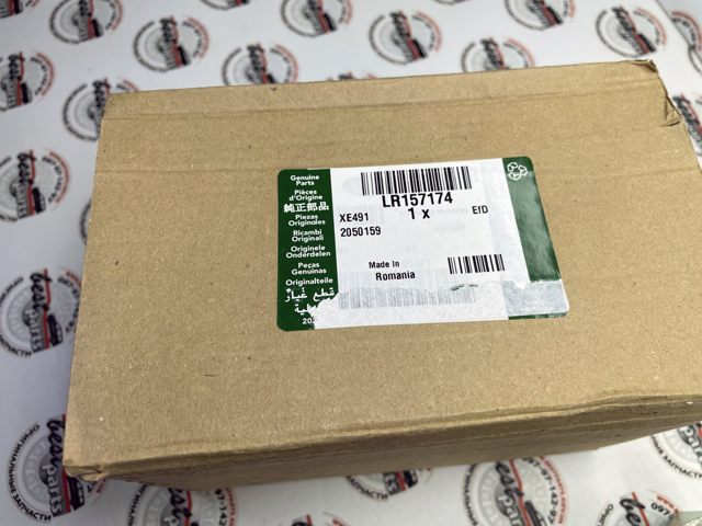 Передні тормозні колодки LR157174 Land Rover