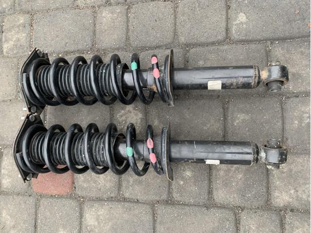 Купити 20365AN01A Subaru Стійка амортизатора задня