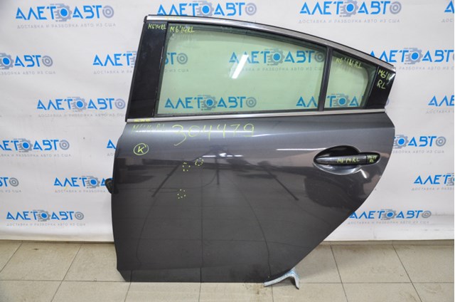 Двері задні, ліві GHY27302XB Mazda