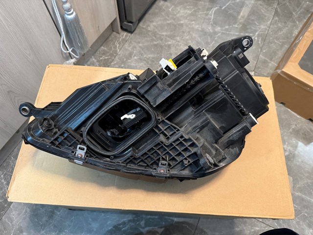 Купити A1679066604 Mercedes 