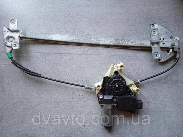 Двигун стеклопод'емника двері задньої, лівої 0130821789 Mitsubishi