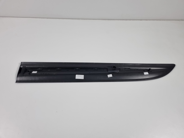  Porsche 95B898561F ціна, від 240.72 USD
