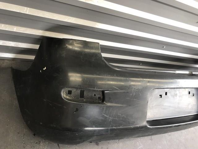 Купити Задній бампер Mazda 323 C V BA