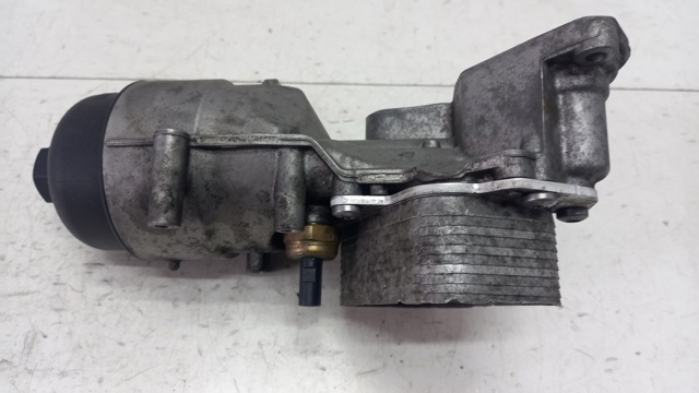 Корпус масляного фільтра Opel 9801622280 ціна, від 96.10 USD