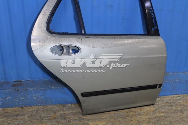 Купити Двері задні, праві Saab 9-5  YS3E