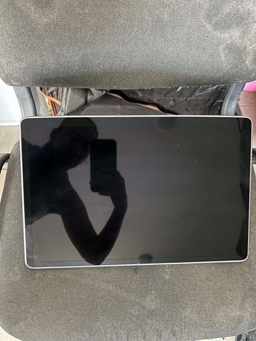 Дисплей бортового комп'ютера Tesla 108954300J ціна, від 50.90 USD