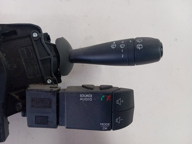  Renault (RVI) 681722712R ціна, від 26.18 USD
