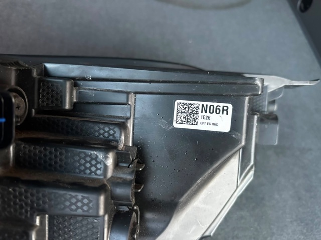 Фара правая Hyundai/Kia 92102GI000 ціна, від 687.50 USD