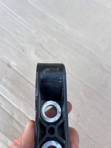 51137457051 BMW 