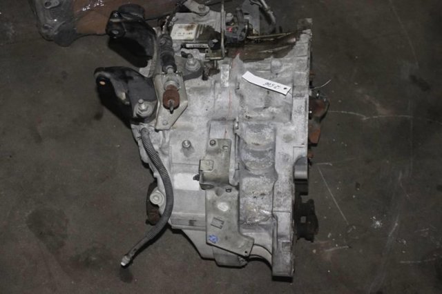 Mazda AW3119090M