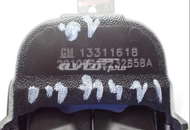 Датчик дощу General Motors 13311618 ціна, від 11.29 USD