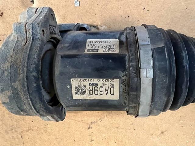 4341042351 Toyota Привід передній правий