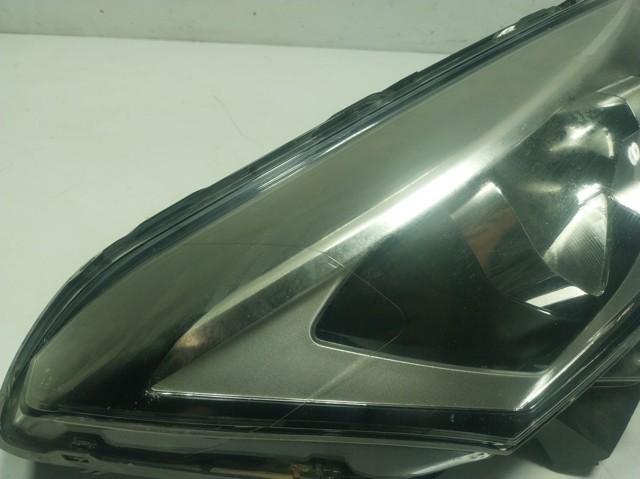 Купити 9807241180 Peugeot/Citroen Права блок фара