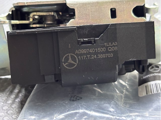 Купити A0997401500 Mercedes Замок 3/5-х дверей, задній