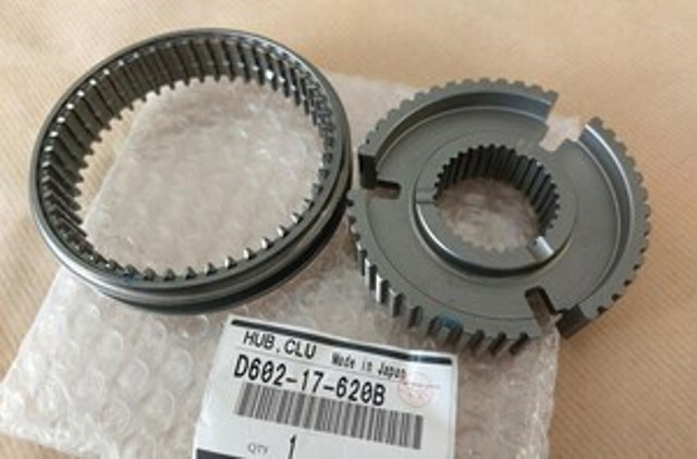  Mazda D60217620B ціна, від 233.30 USD
