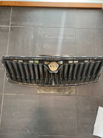 Решітка радіатора 1Z0853651C VAG