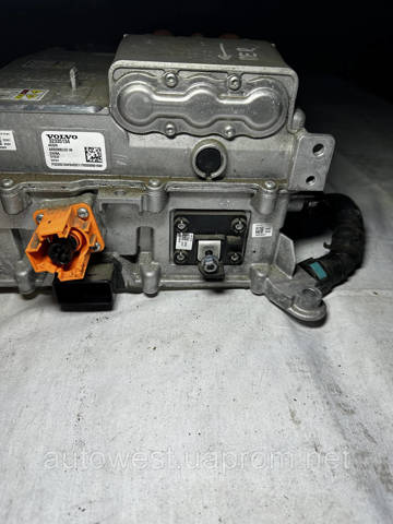 Купити 32335134 Volvo 