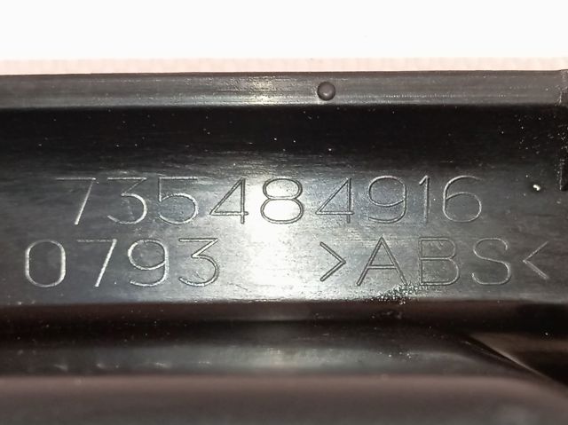 Кнопка вмикання двигуна склопідіймача передня права 735498675 Fiat/Alfa/Lancia