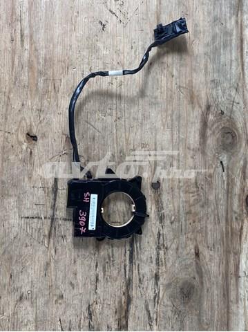 Датчик повороту керма Subaru 27546AG010 ціна, від 39.96 USD