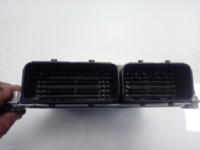  9851418180 Peugeot/Citroen