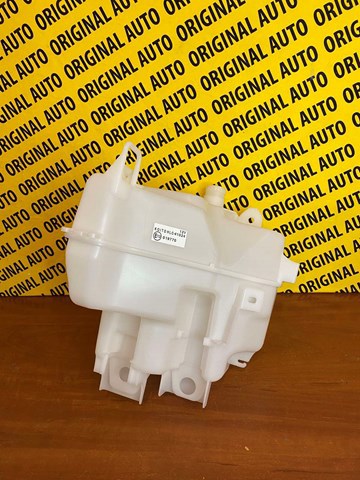 Бачок омивача DFR767481 Mazda