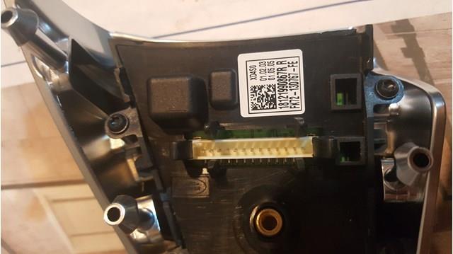 LR095541 Land Rover Блок кнопкових перемикачів кермового колеса